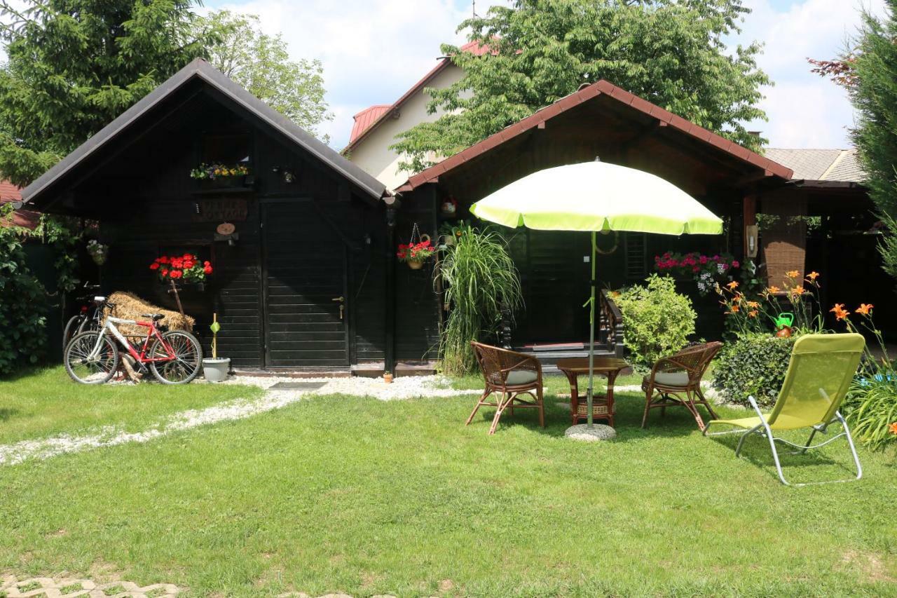 Frenk Cottage 5 Km From The Airport-Free Transportation Sencur Exterior photo